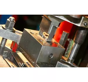 Услуги штамповки металла Услуги штамповки металла